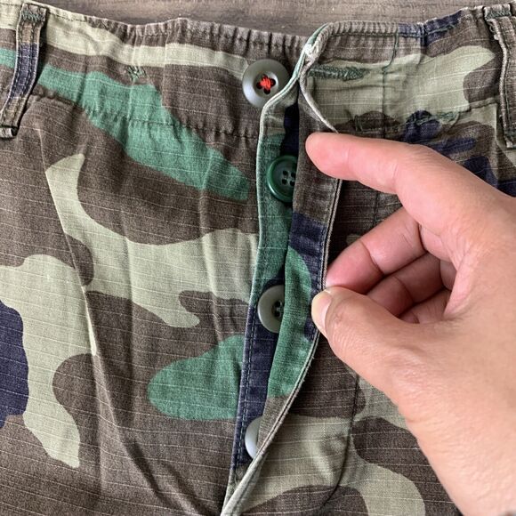 VTG Army Marine Woodland CAMO Cargo Mens Pants Button Fly Size Small Short - Picture 13 of 16